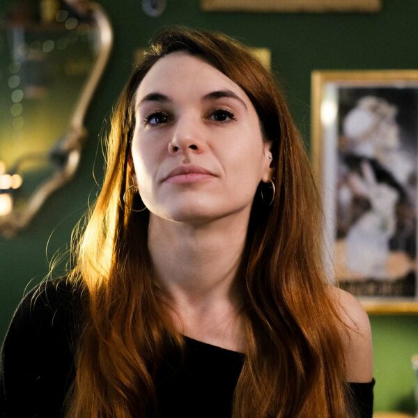 laura laura